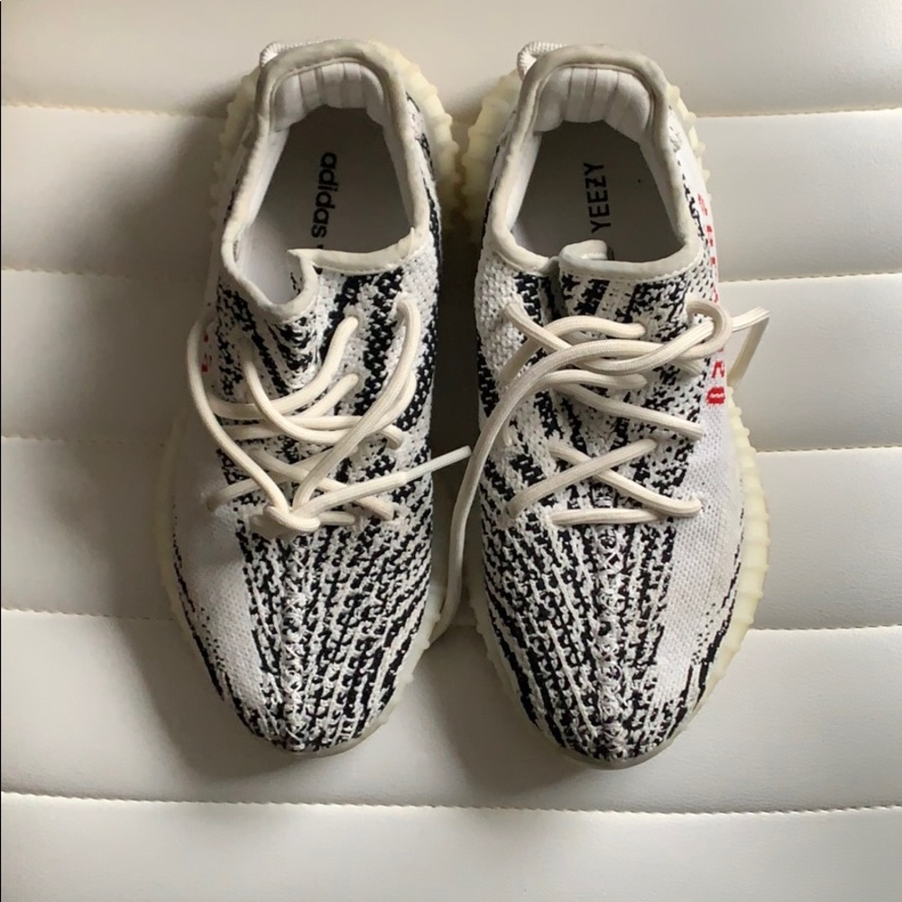 Yeezy 350 V2 Zebra